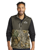 BCR Russell Outdoors™ Realtree® Atlas Colorblock Soft Shell Vest